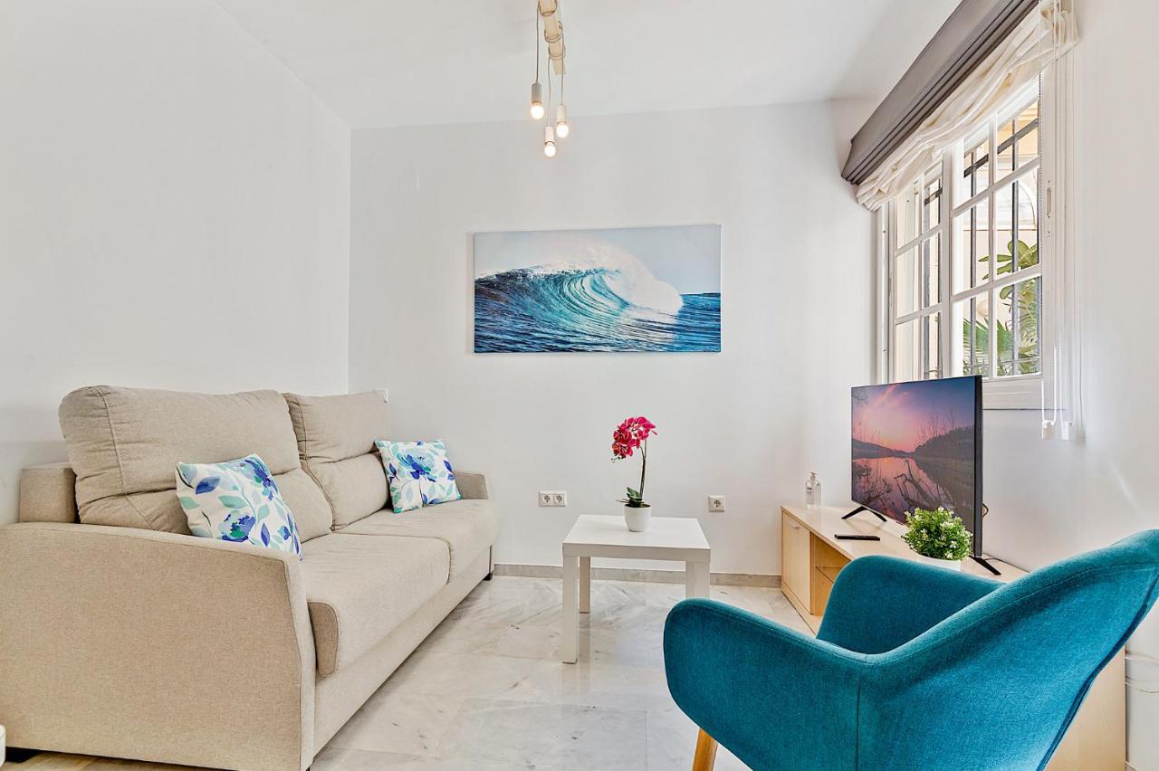 Apartamento con patio a 1 minuto de la playa Fuengirola Exterior foto