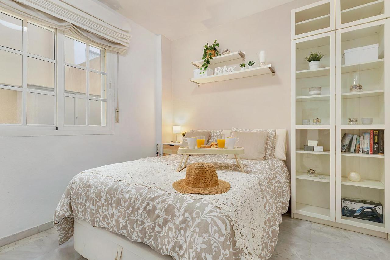 Apartamento con patio a 1 minuto de la playa Fuengirola Exterior foto