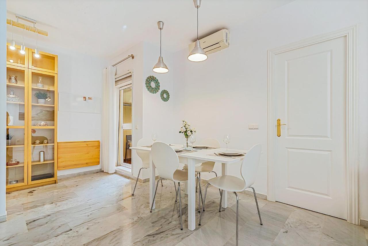 Apartamento con patio a 1 minuto de la playa Fuengirola Exterior foto