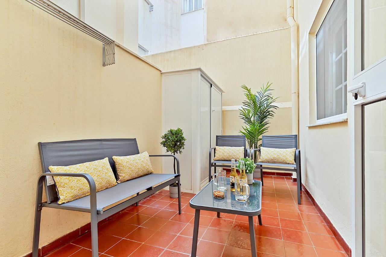 Apartamento con patio a 1 minuto de la playa Fuengirola Exterior foto